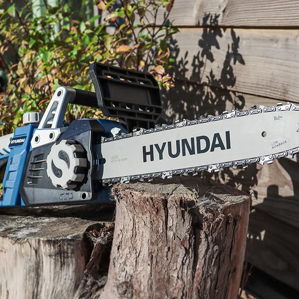 Hyundai 14" 35cm Electric Chainsaw 1600W 230V